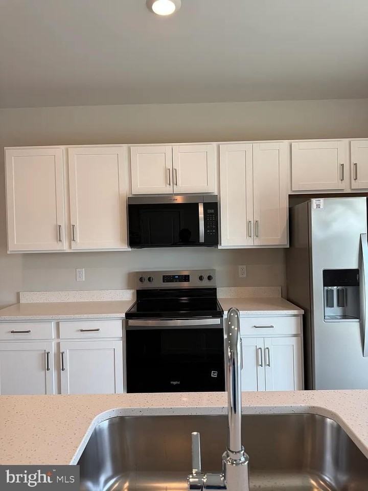 176 Sioux Loop - Photo 3 of 14