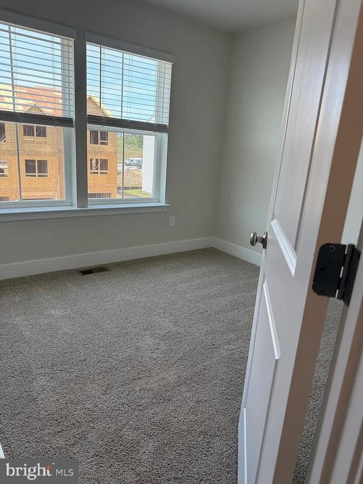 176 Sioux Loop - Photo 5 of 14
