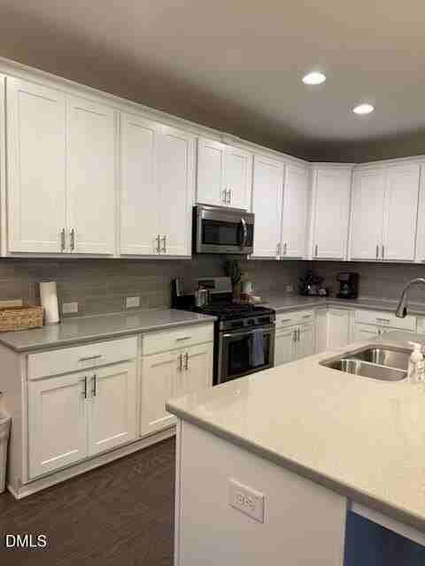 8912 Tara Hill Ln - Photo 2 of 7