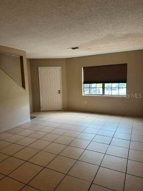 8559 Pilgrim Ct - Photo 2 of 37
