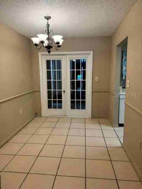 8559 Pilgrim Ct - Photo 4 of 37