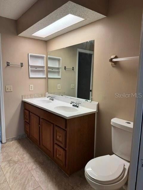 8559 Pilgrim Ct - Photo 7 of 37