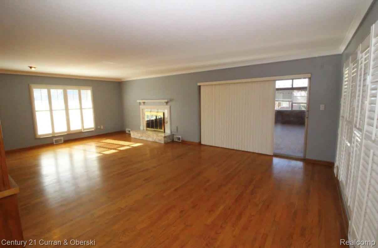 1551 Mason St - Photo 2 of 13