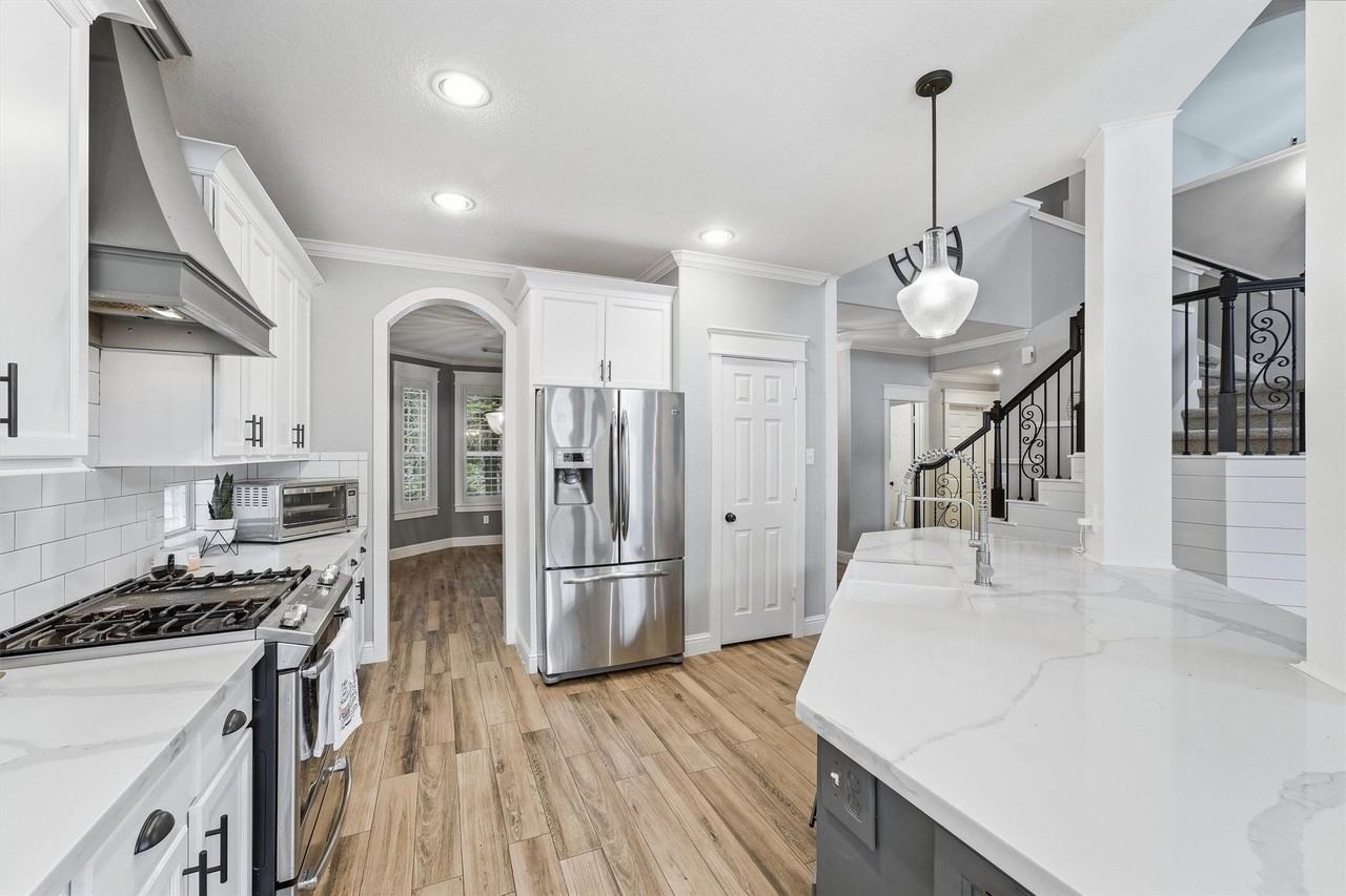 15815 Mossy Shores Ct - Photo 6 of 29