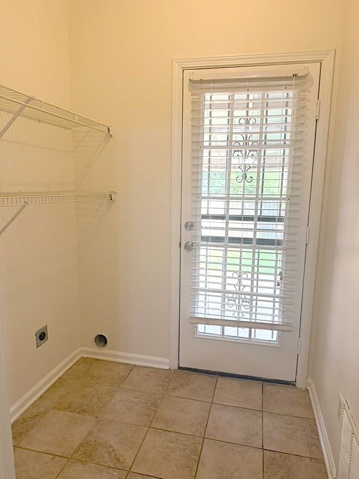 7751 Lipscomb Dr #1 - Photo 7 of 20