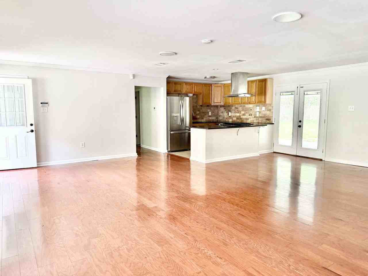 1947 Southland Ct #1 - Photo 4 of 12