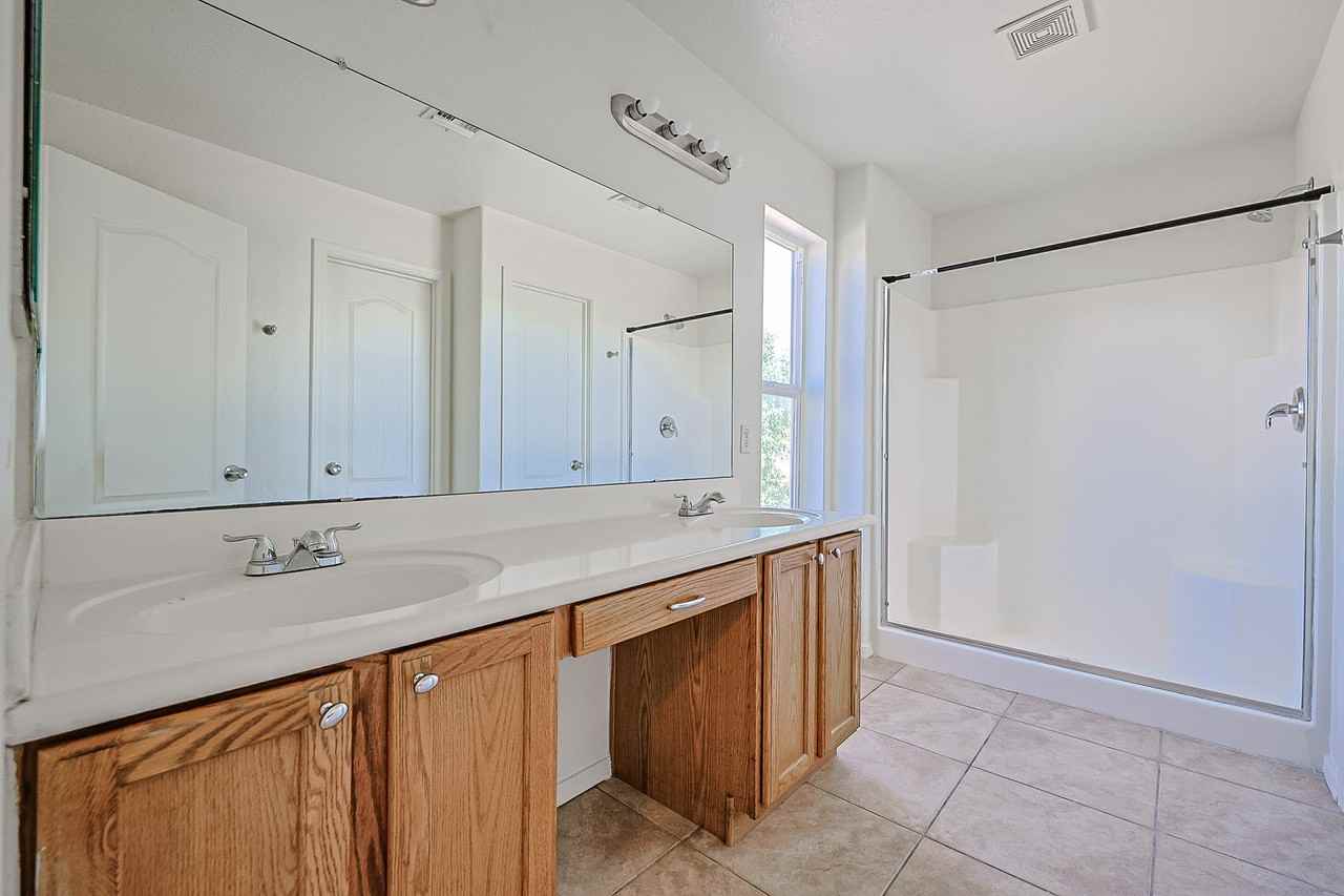 3225 N 130th Ave #1 - Photo 3 of 36
