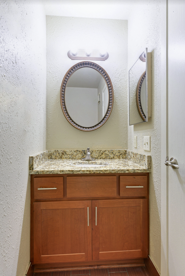 1803 Trailway Dr #03-6 - Photo 6 of 32