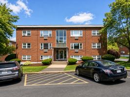 featured image of 1105 Lexington St #4-3