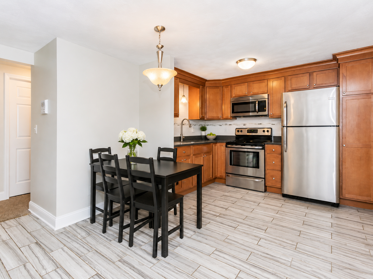 1105 Lexington St #4-3 - Photo 2 of 10