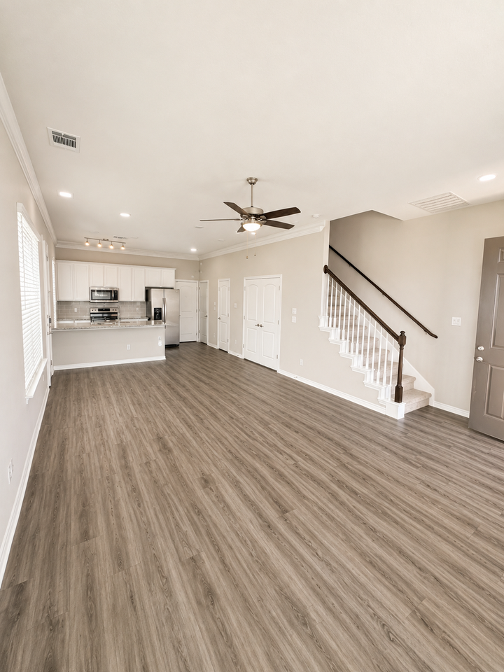 436 Northwood Dr - Photo 6 of 16