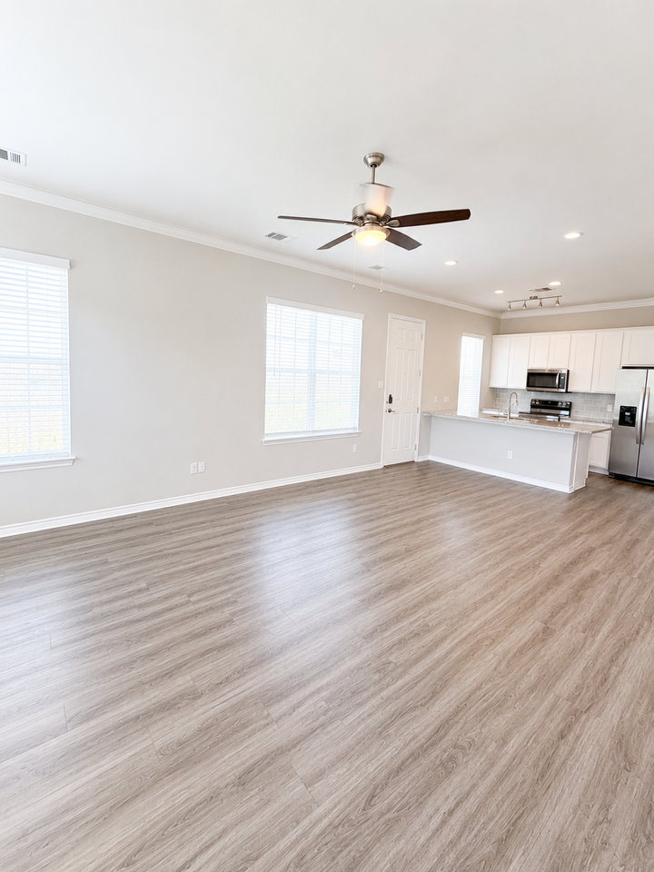 436 Northwood Dr - Photo 7 of 16