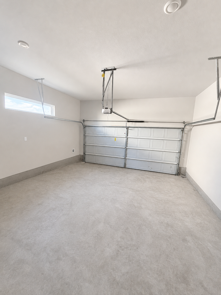 441 Northwood Dr - Photo 4 of 16