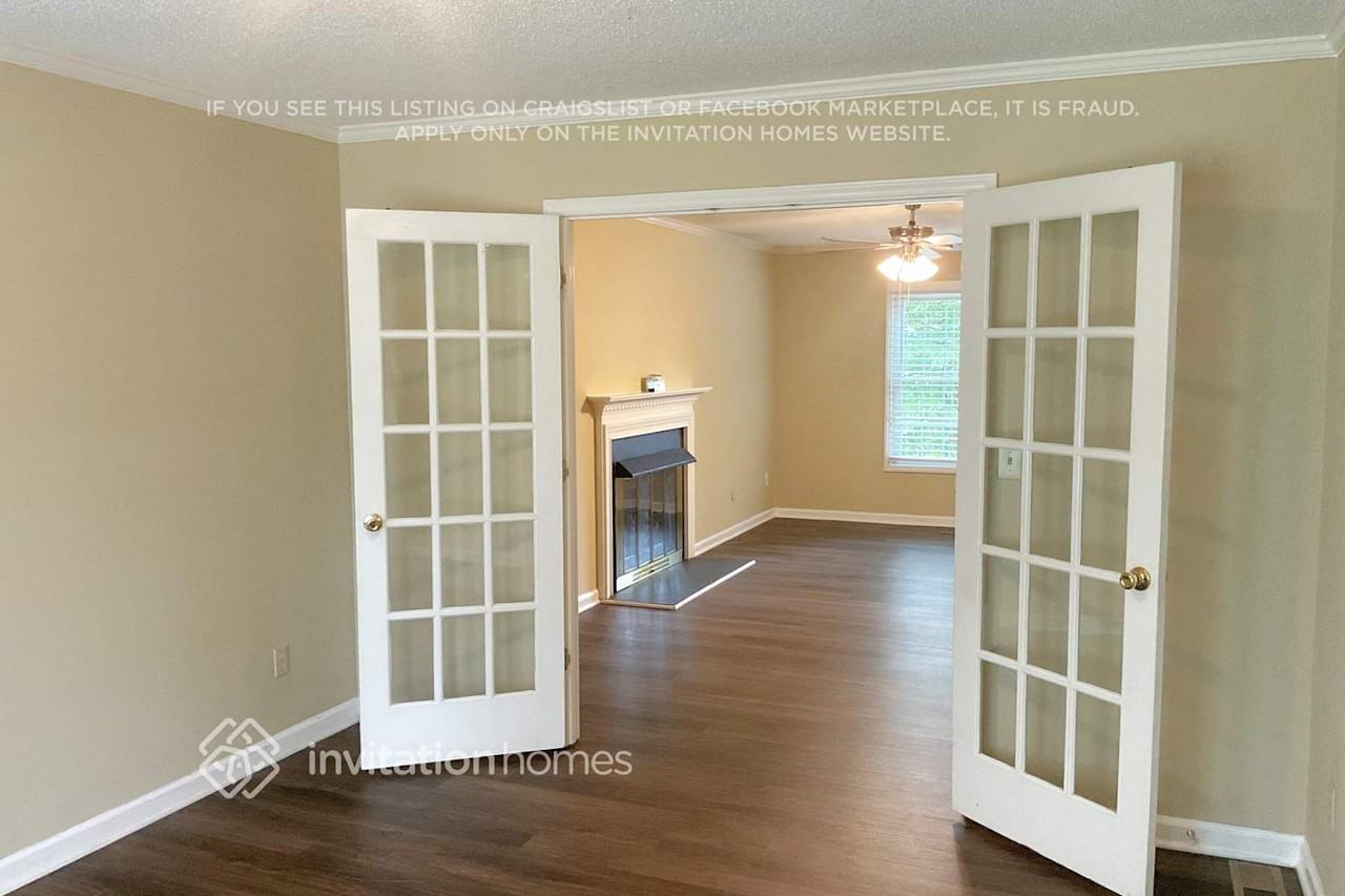 4153 Benton Creek Dr - Photo 4 of 18