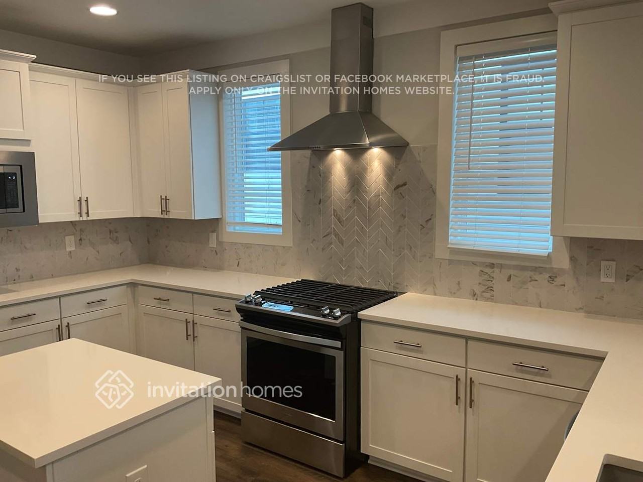 242 Founders Ln - Photo 6 of 18