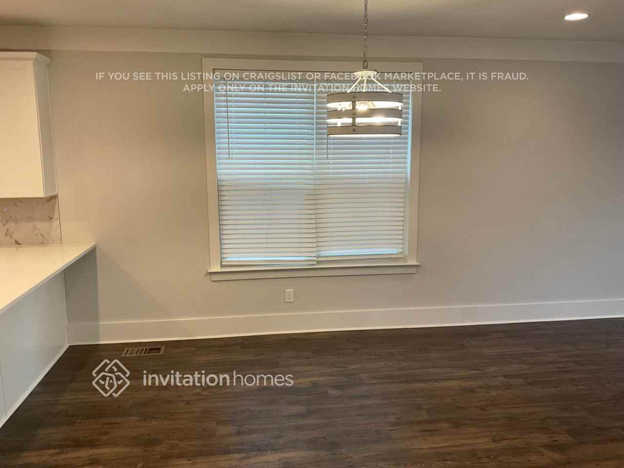 242 Founders Ln - Photo 7 of 18