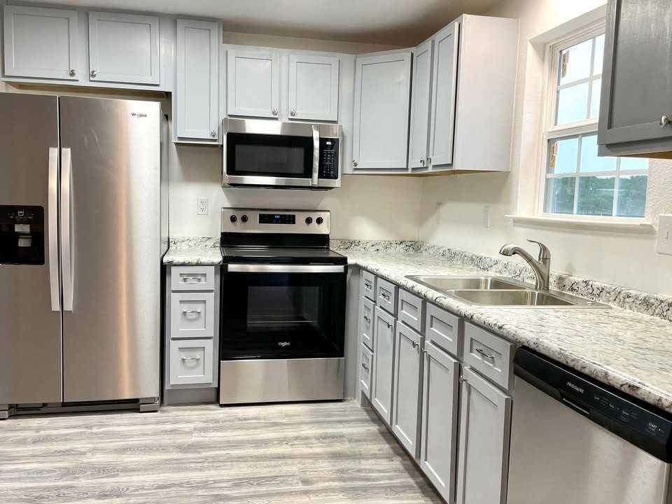 13171 Sandpiper Rd #1 - Photo 2 of 27