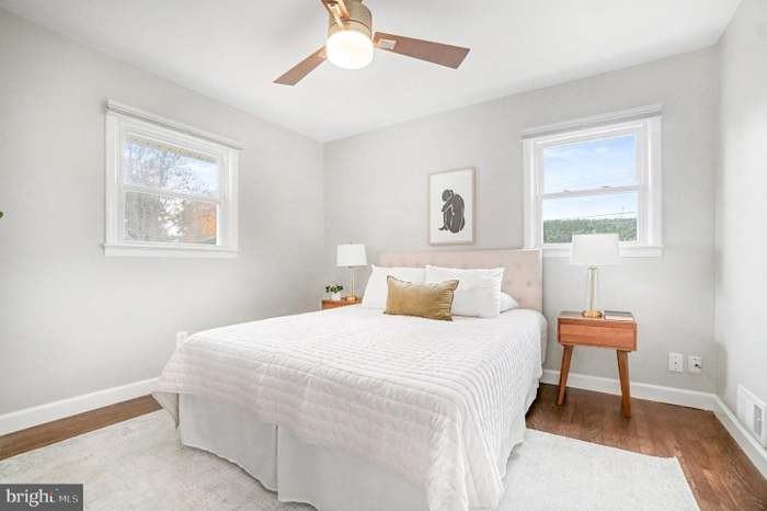 1009 Julian Place - Photo 7 of 7