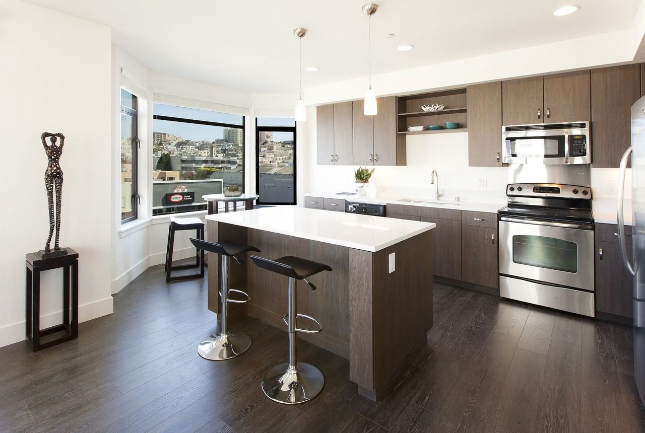 1595 Pacific Ave #401 - Photo 4 of 18