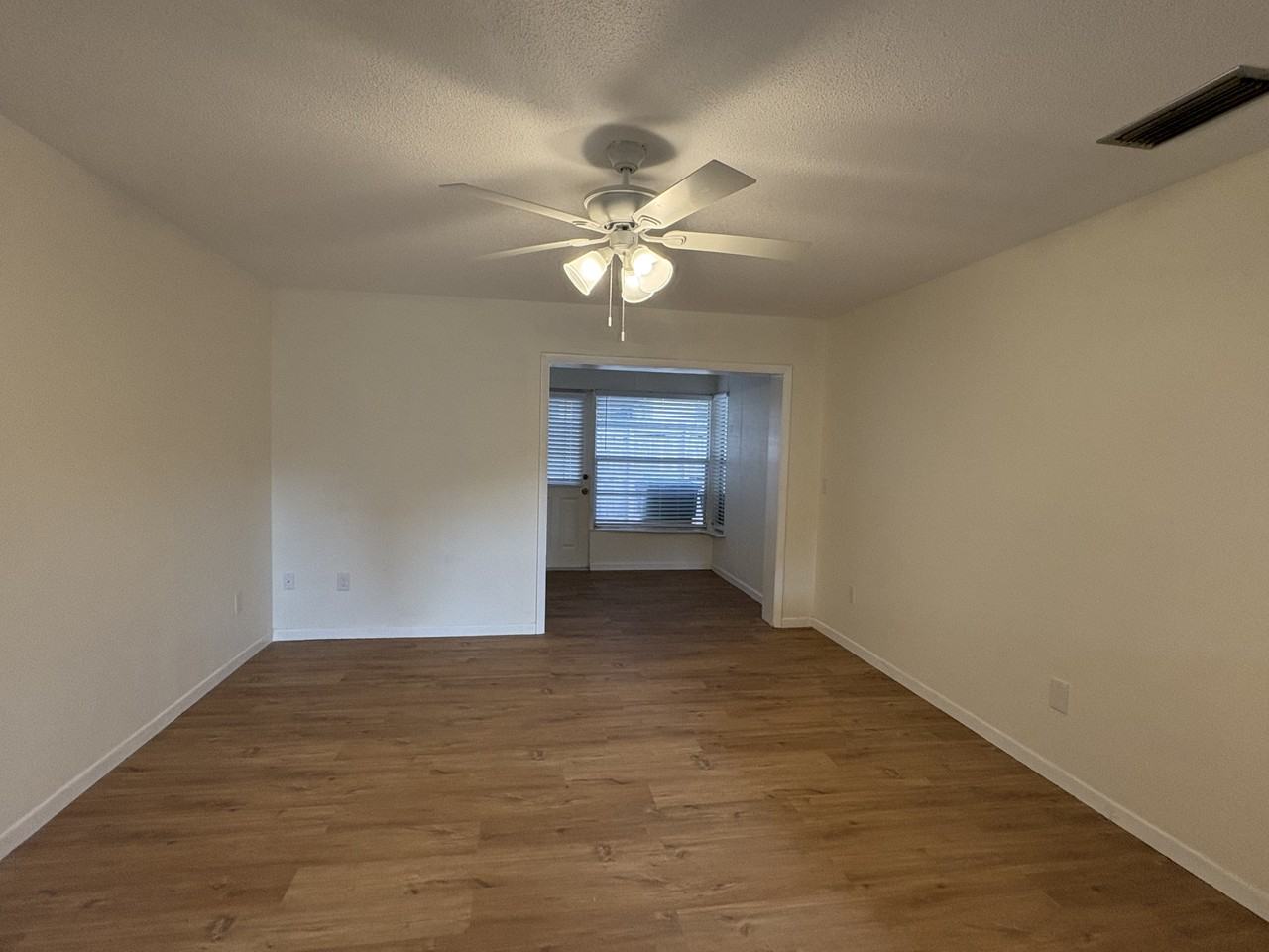 717 E Michigan Ave #1 - Photo 4 of 9