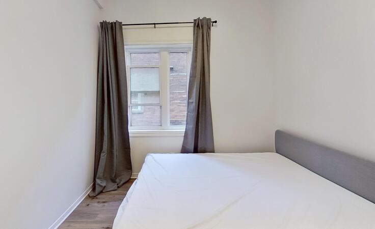 327 Catherine St #2 - Photo 3 of 4