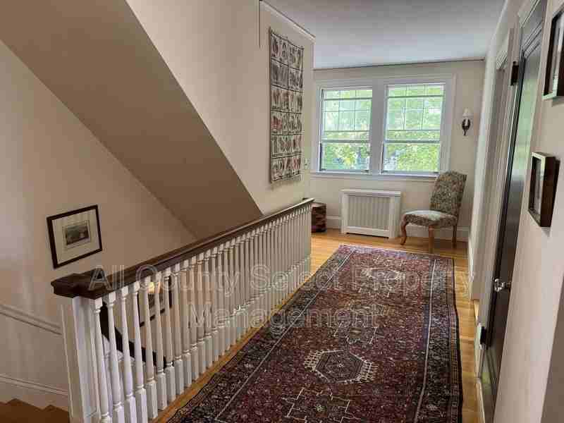 38 Baker Ave - Photo 6 of 39
