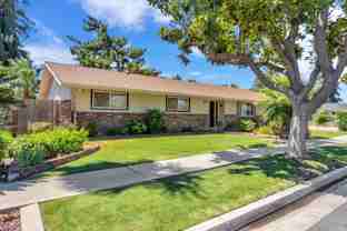 5170 E Huntington Ave #NA - Photo 1 of 1