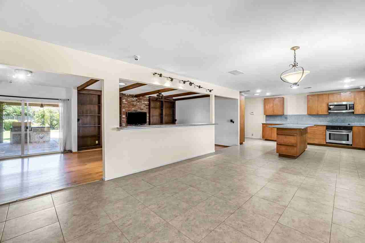 5170 E Huntington Ave #NA - Photo 5 of 39