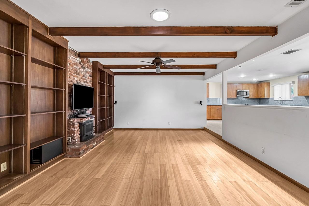 5170 E Huntington Ave #NA - Photo 6 of 39