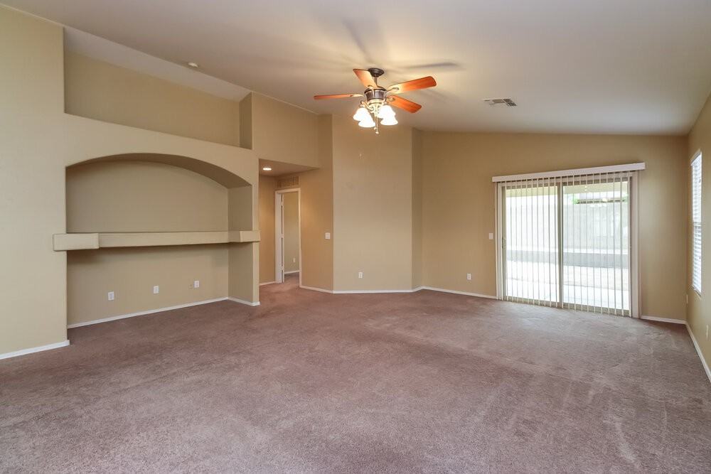 2213 W Saint Charles Ave - Photo 3 of 15