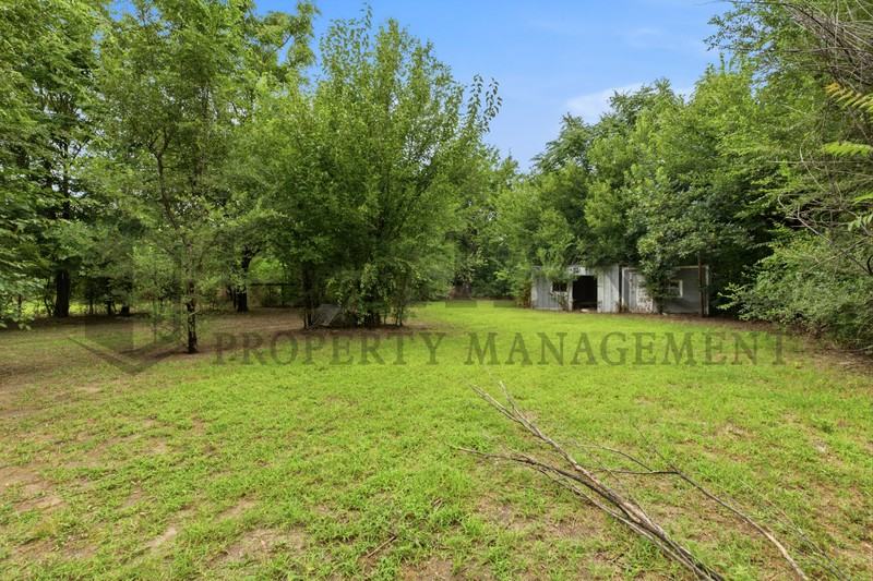 1620 E Selma St - Photo 6 of 47