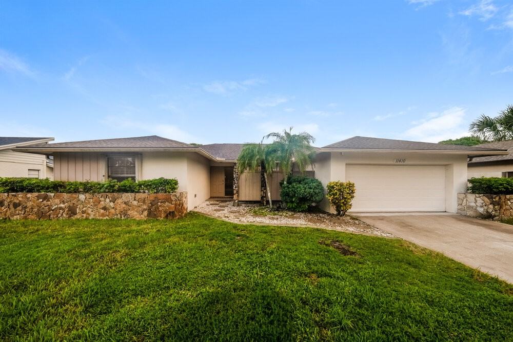 11410 Pine Valley Dr