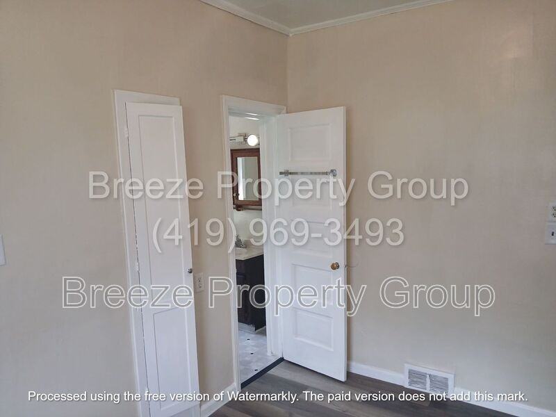 621 N Metcalf St - Photo 5 of 10