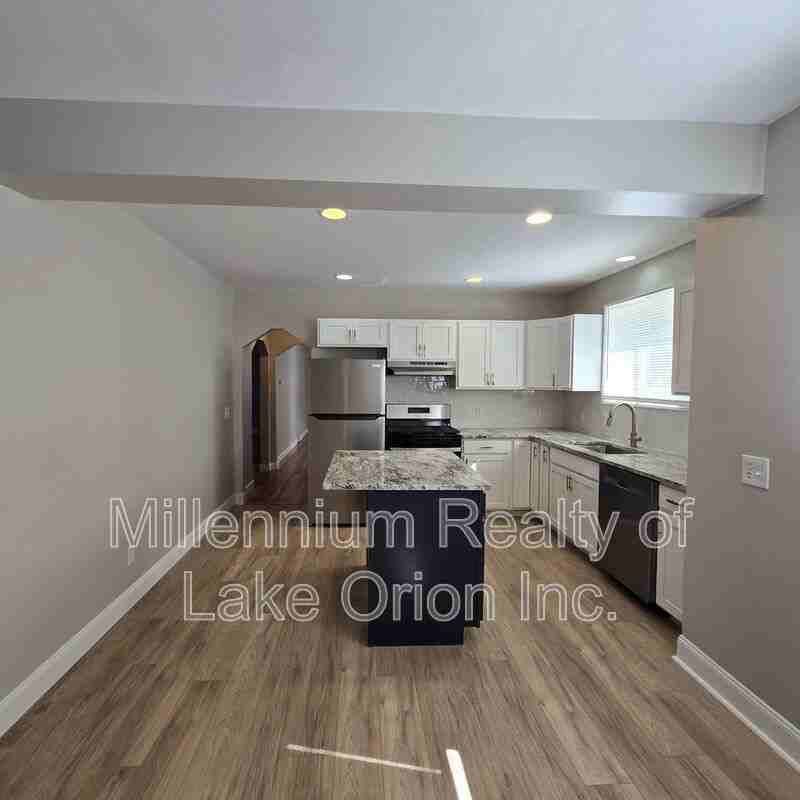 614 E Tennyson Ave - Photo 6 of 35