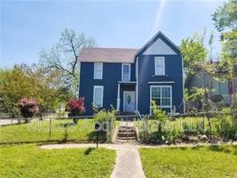 featured image of 700 W Munson St