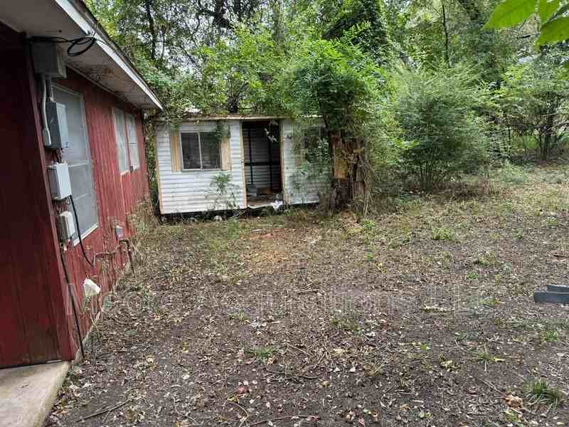 415 W Rainey St #B - Photo 3 of 10