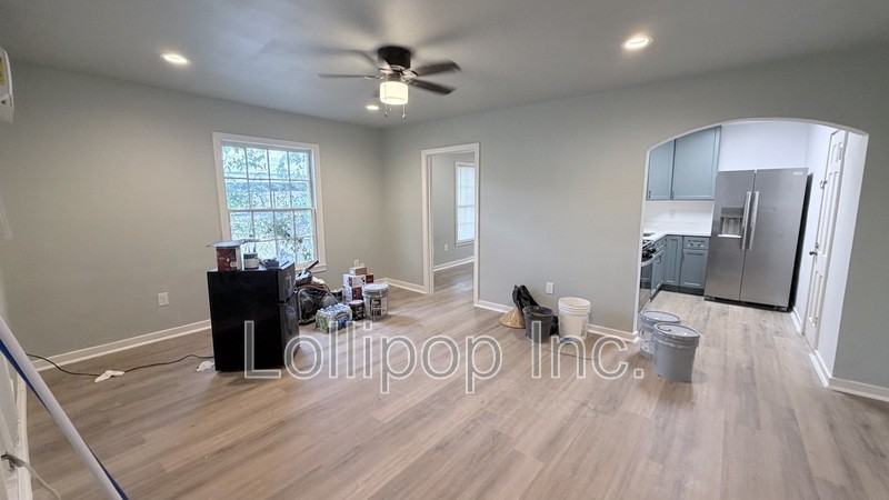 3821 Woodleigh St #1 - Photo 2 of 19