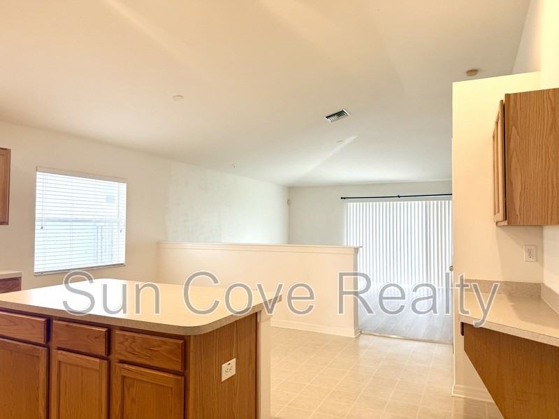 24927 Siena Dr - Photo 4 of 14