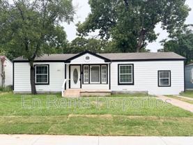 601 W Beach St - Photo 1 of 1