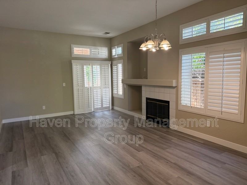 1211 Fruitwood Way - Photo 3 of 8