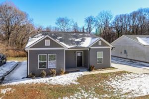 featured image of 1020 1020 N Oakwood St