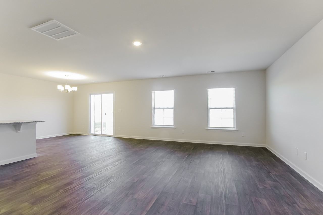 135 King Buck Dr - Photo 2 of 16