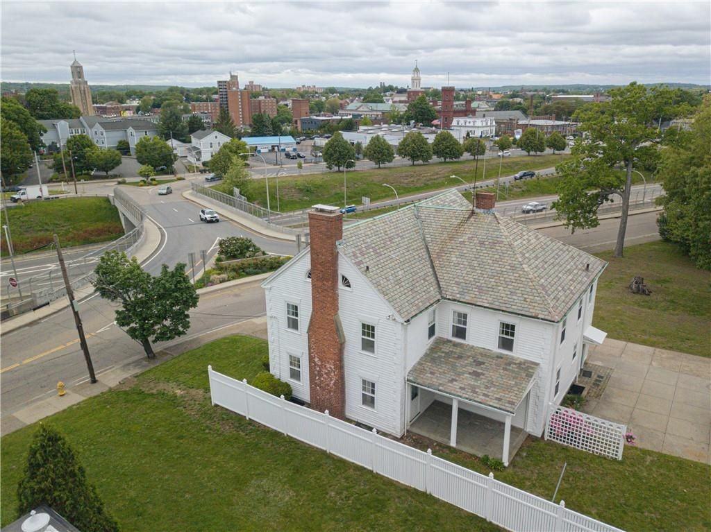 36 Underwood St