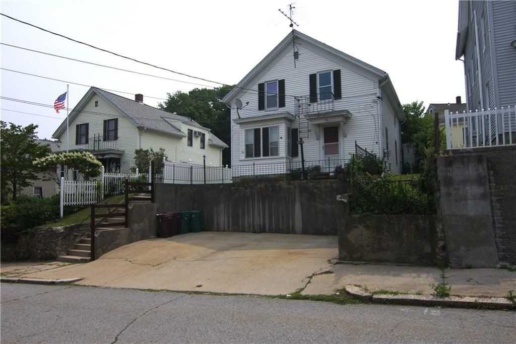 76 Cottage St ##2