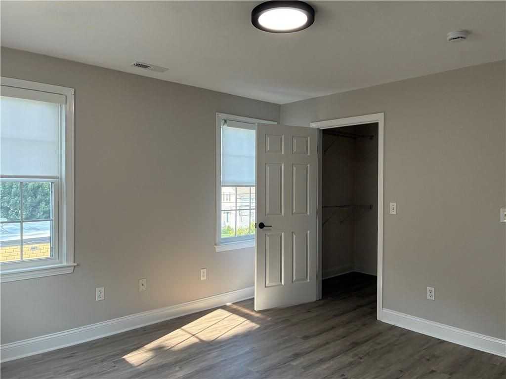 483 N Broadway ##3b - Photo 7 of 13