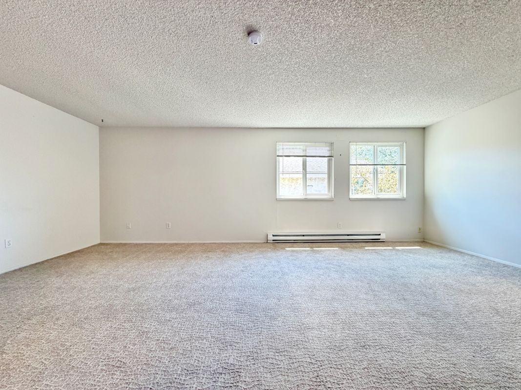 10525 Midvale Ave N ##301 - Photo 3 of 12