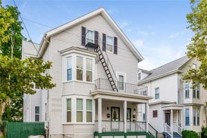 featured image of 198 Camp St ##2