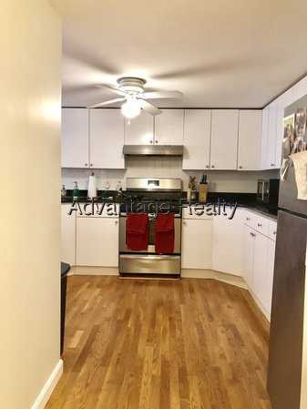 91 5th St #1 - Photo 2 of 11