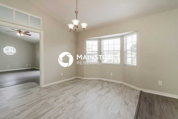 17240 Malaga Rd - Photo 4 of 16