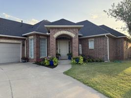 featured image of 11601 Hackney Ln